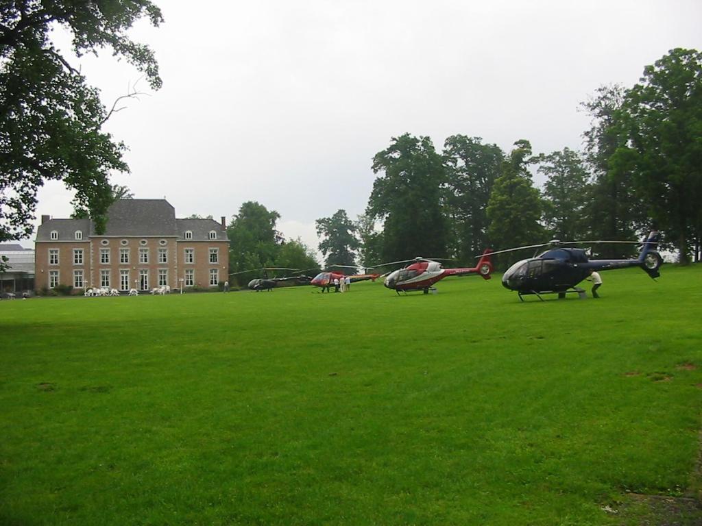 Chateau De Limont Donceel Екстериор снимка