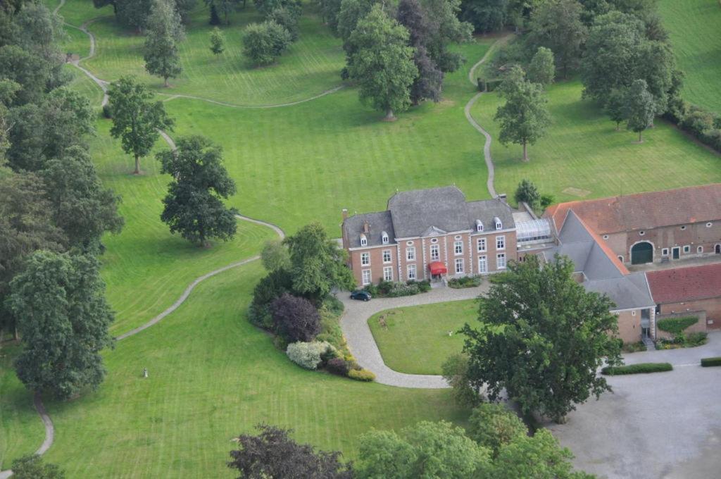 Chateau De Limont Donceel Екстериор снимка